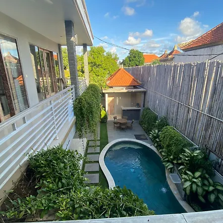 Rusty Seminyak